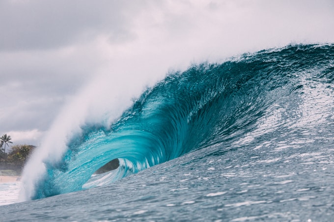 Tuve un sueño con olas gigantes, ¿Qué interpretación tiene esto para mi vida?