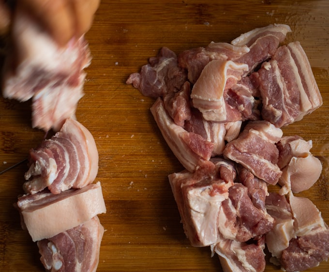 Soñar con carne cruda, ¿Qué significado puede tener este extraño sueño?