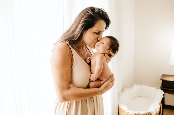 Soñar con leche materna saliendo de los senos, ¿Qué significa?